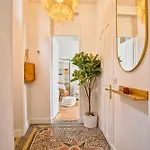 Апартаменты Le Saint-sauveur - Balneotherapy Bathtub - Hypercentre *