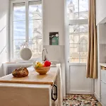 Апартаменты Le Saint-sauveur - Balneotherapy Bathtub - Hypercentre