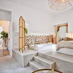 Le Saint-sauveur - Balneotherapy Bathtub - Hypercentre Апартаменты Кан