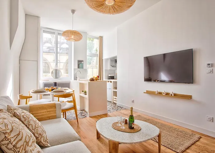 Apartman Le Saint-sauveur - Balneotherapy Bathtub - Hypercentre *