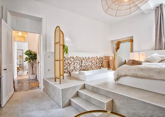 Le Saint-sauveur - Balneotherapy Bathtub - Hypercentre Apartman Caen